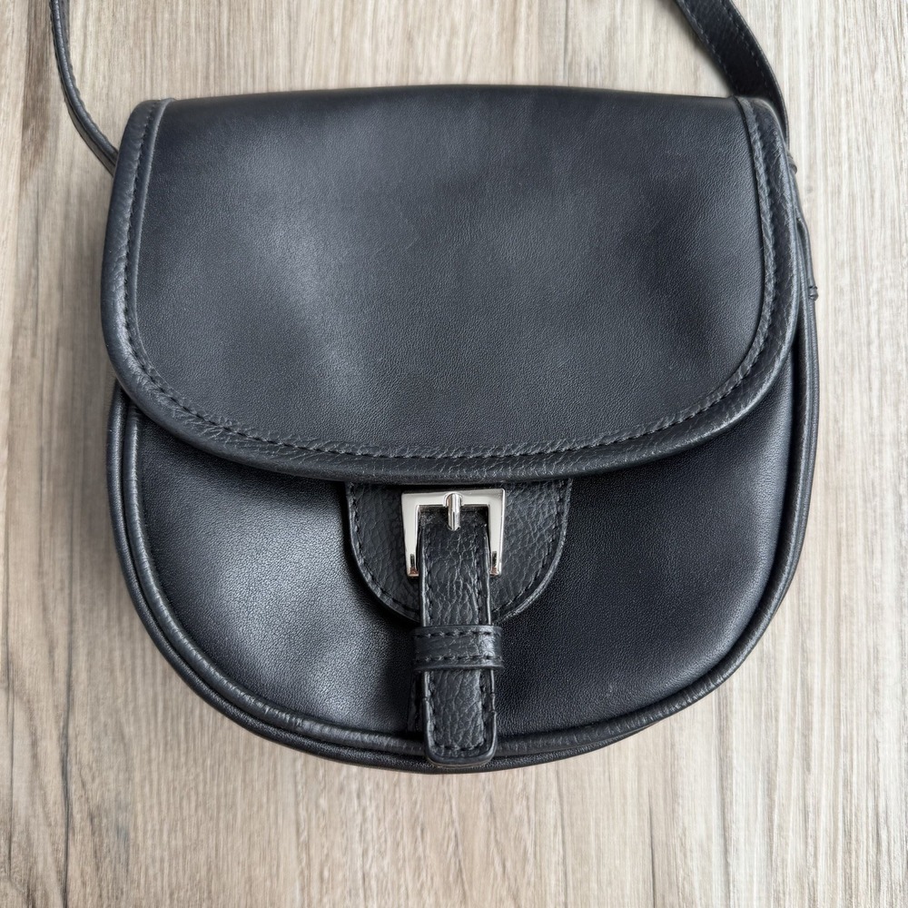 Y2K Vintage Black Faux‎ Leather Cross Body Purse Silver Buckle Saddle Bag Flap - Picture 2 of 7